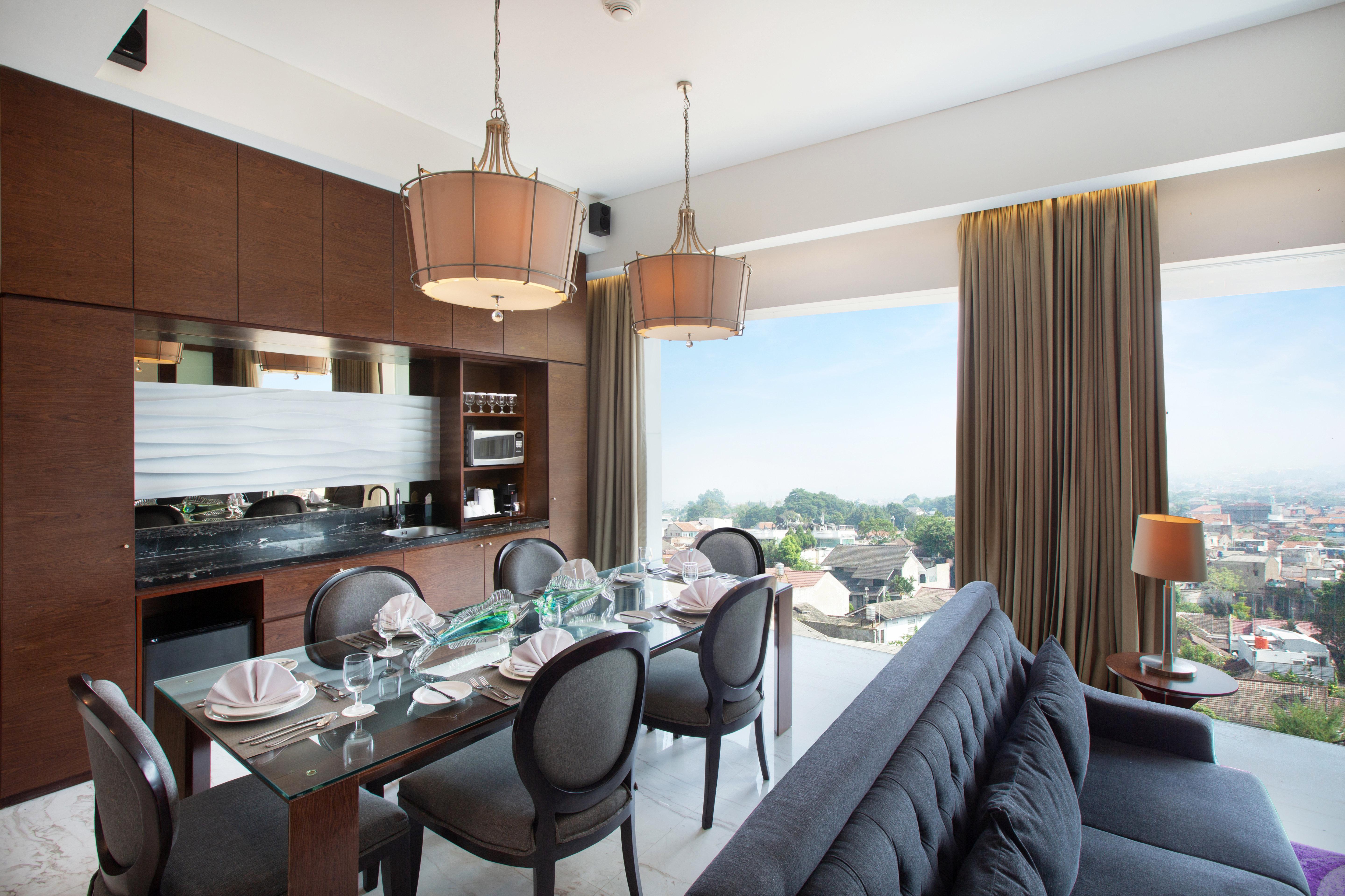 Holiday Inn Bandung Pasteur By Ihg Ngoại thất bức ảnh