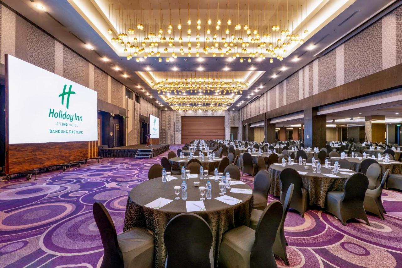 Holiday Inn Bandung Pasteur By Ihg Ngoại thất bức ảnh