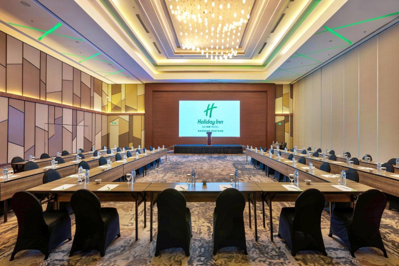 Holiday Inn Bandung Pasteur By Ihg Ngoại thất bức ảnh